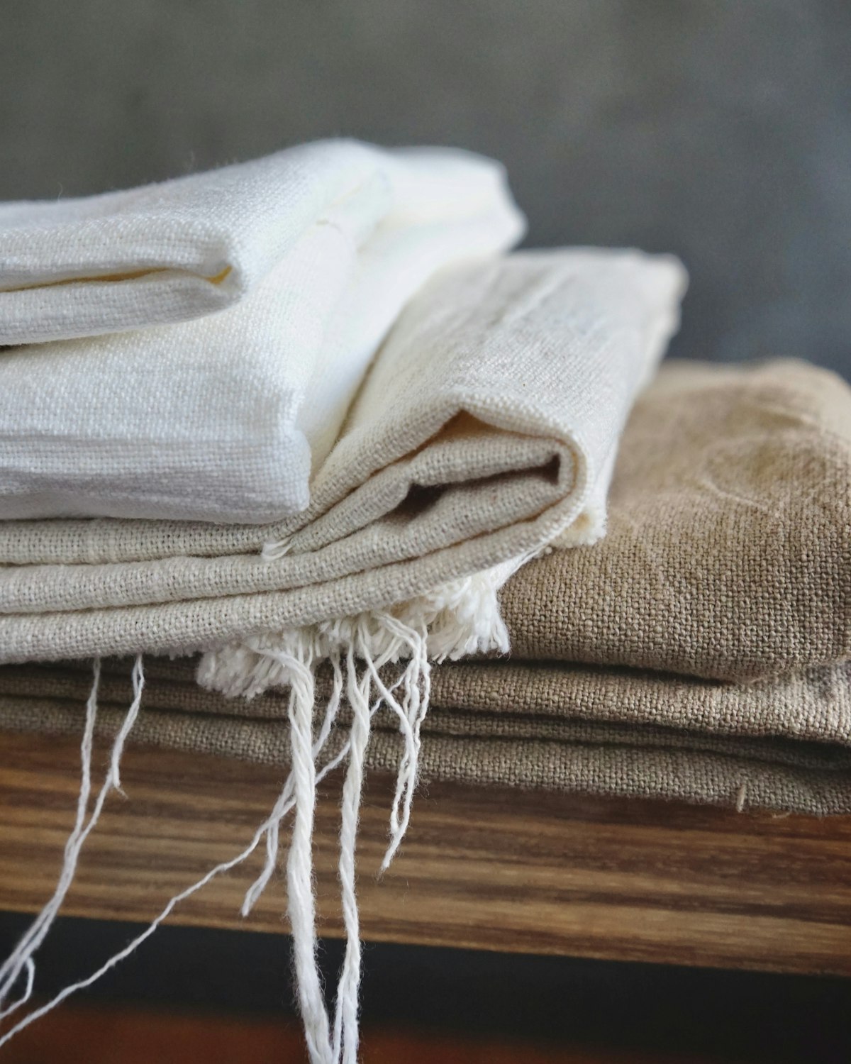 Washed linen napkins, set of four
